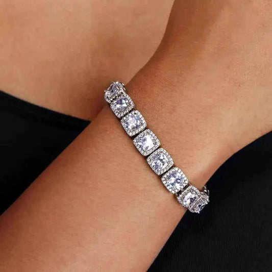 Pulseira de Ouro Branco 18K: O Toque de Sofisticação que Você Merece